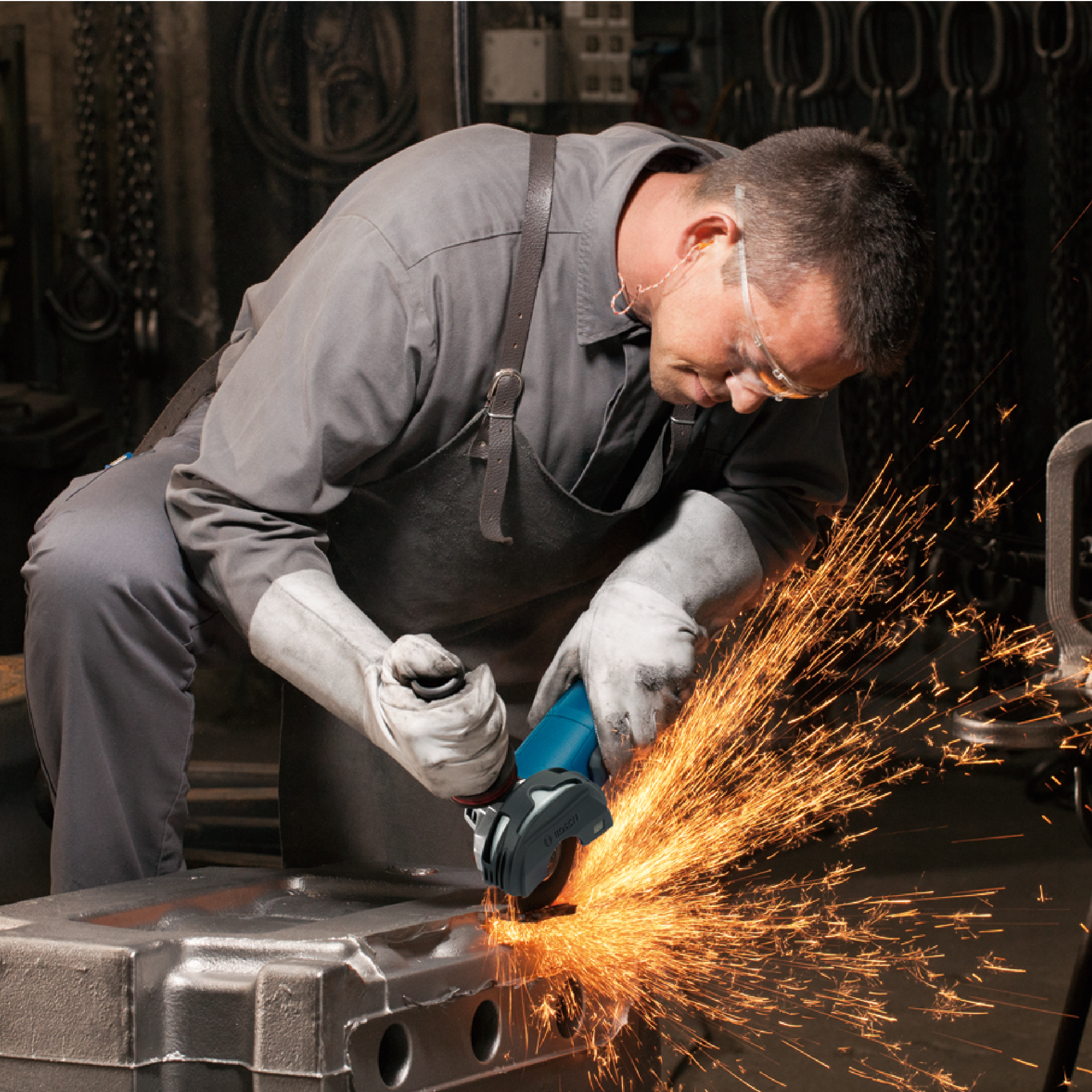 BOSCH GWS 12-125 P Angle Grinder 5" (With Paddle Switch) - 06013A62L0 - Image 3