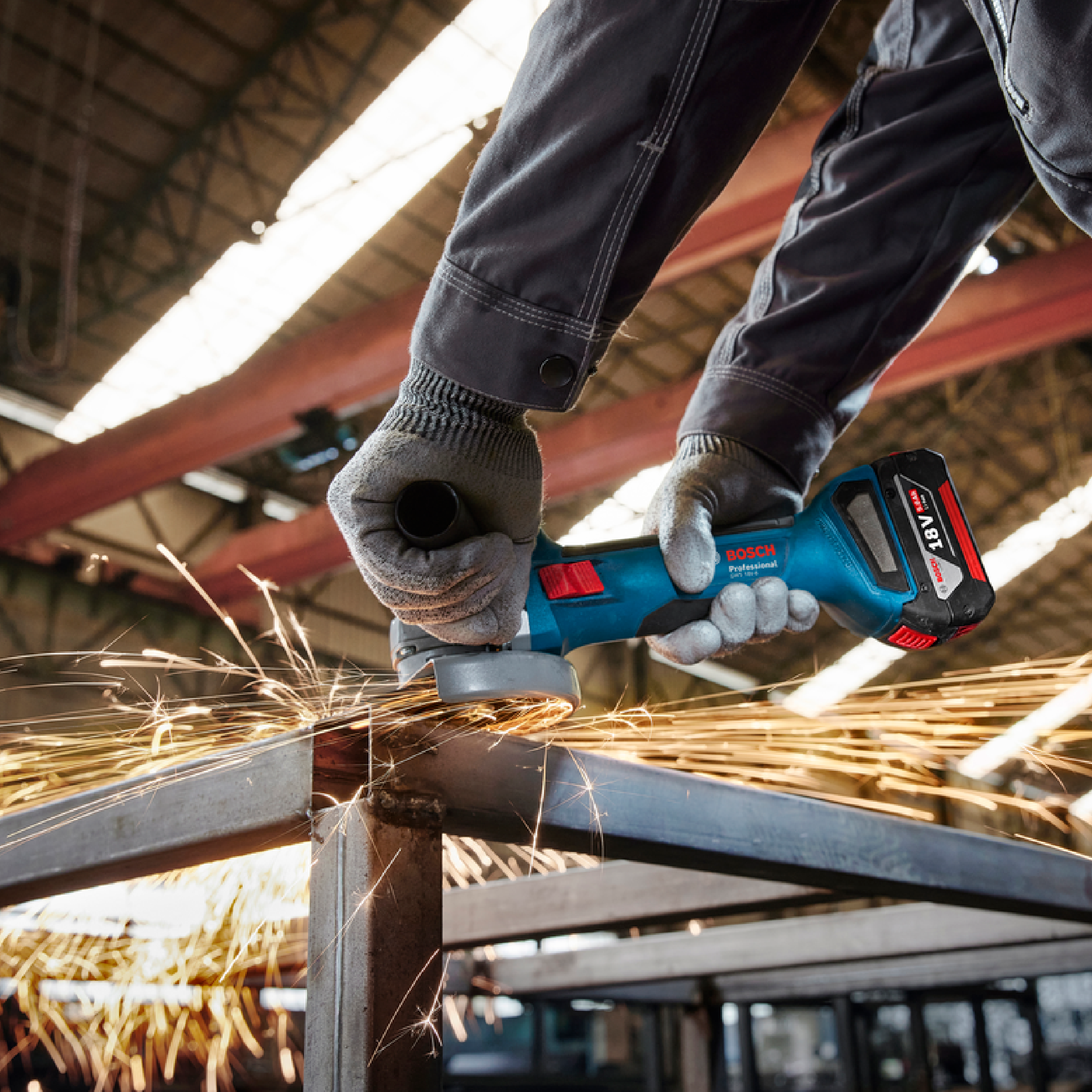 BOSCH GWS 18V-8 Cordless Angle Grinder - 06019N90L0 - Image 5